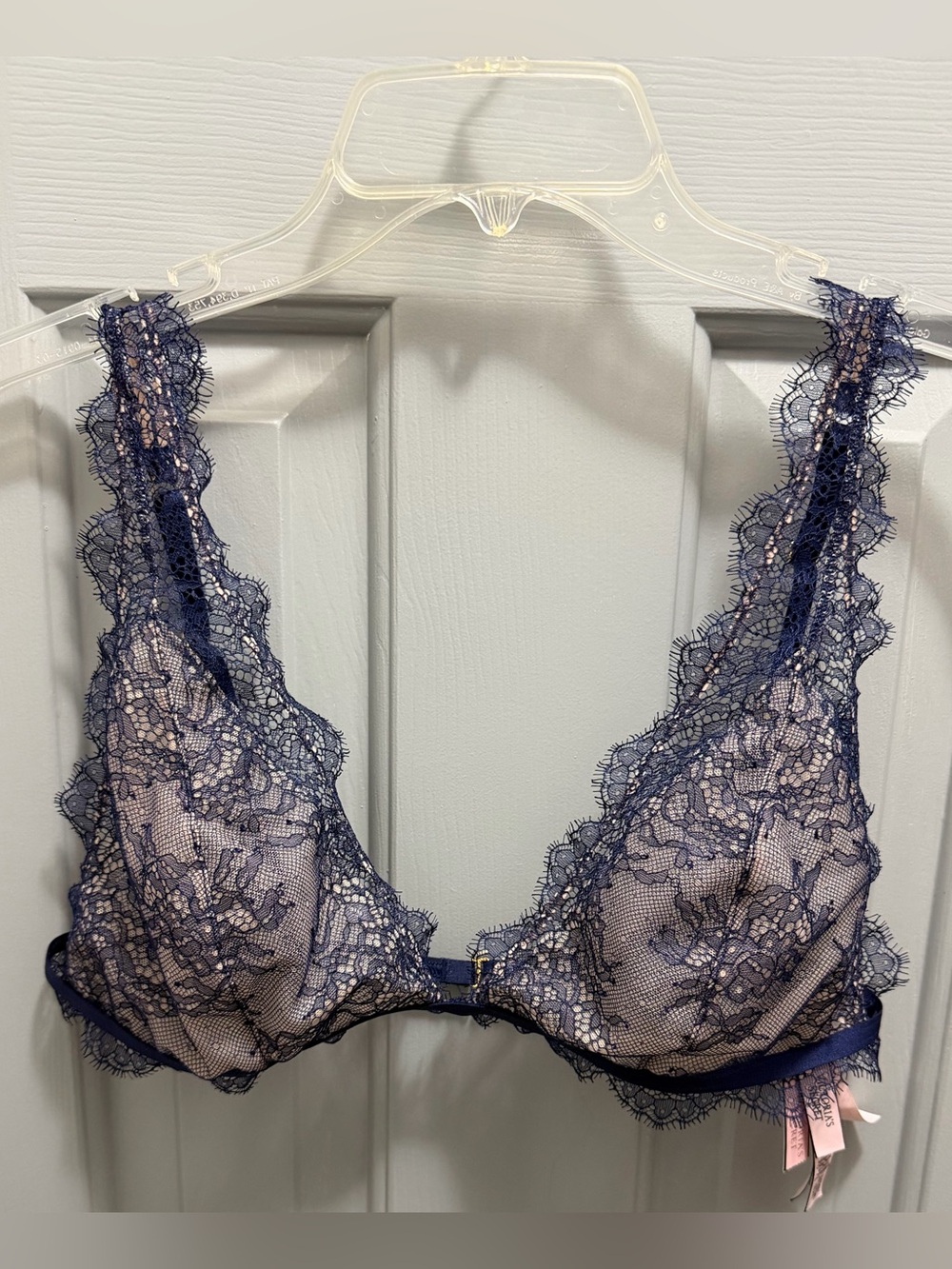 NEW Victoria's Secret’s Dream Angels Chantilly Lace Bralette Navy/Pink Size XL